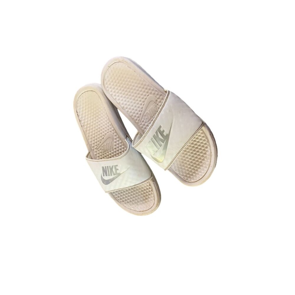 Nike Womens Size 9 Benassi White Slip On Slide Sandals Shoes Silver Spellout 343